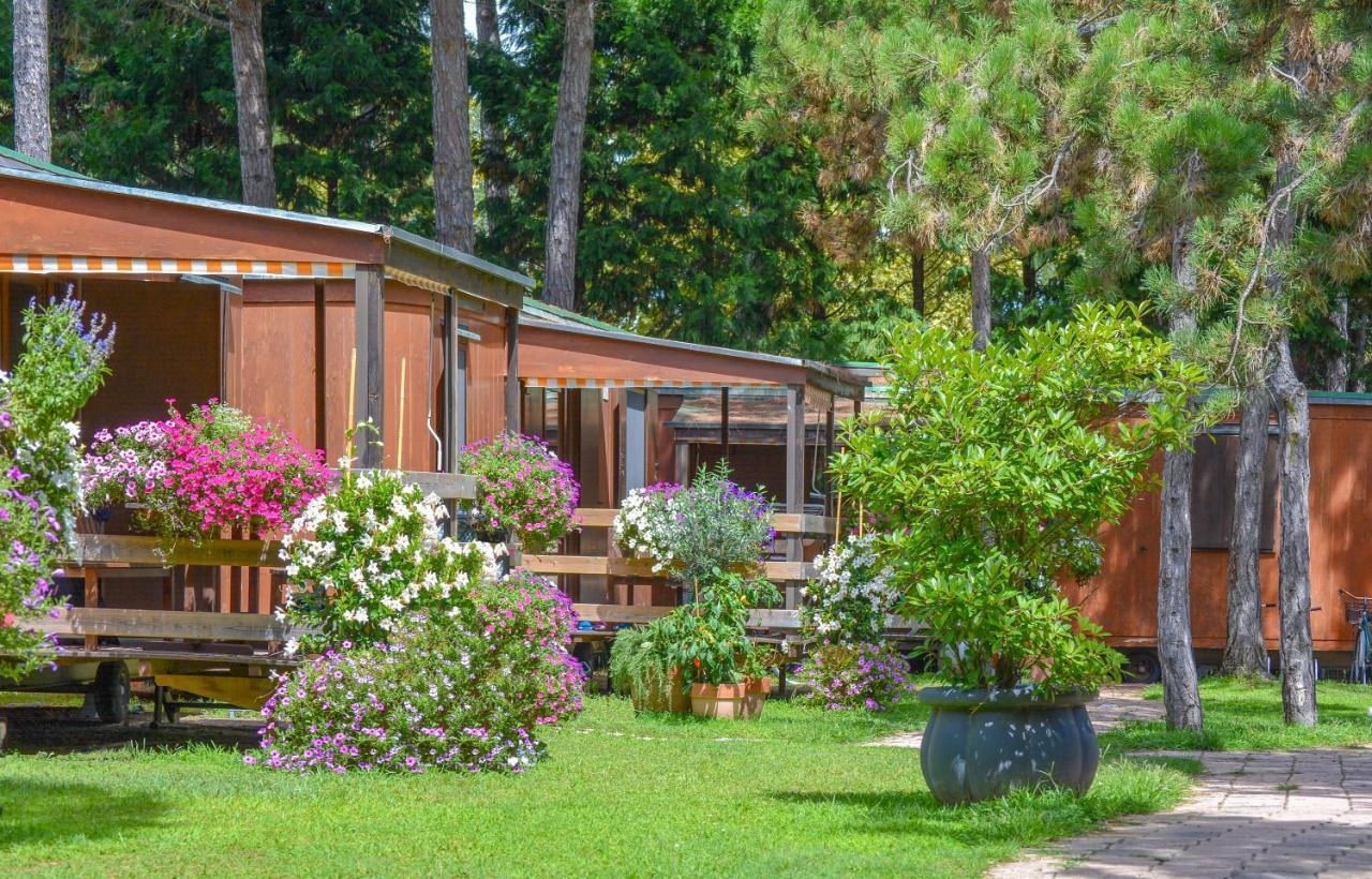 Il Tridente Camping Village Bibione Exteriör bild